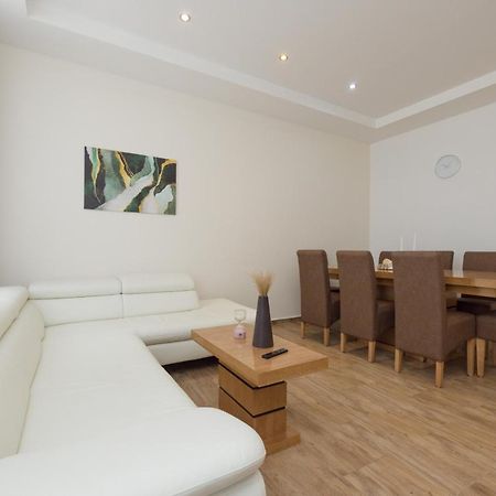 Favoriten Dream Apartment 1100 Wien Exterior foto
